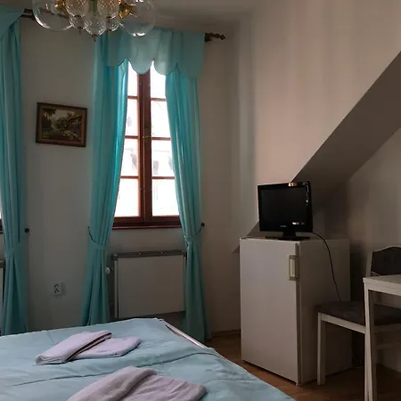 Πανσιόν Asila Κάρλοβι Βάρι