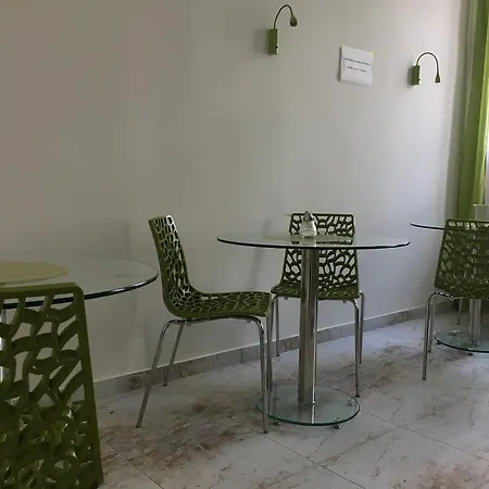 Asila Πανσιόν 3*